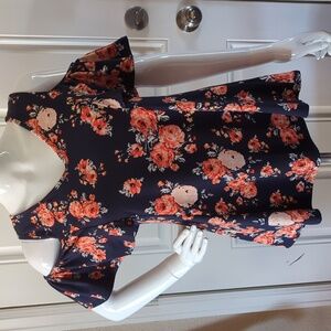 Try ! This Cold Shoulder Top L